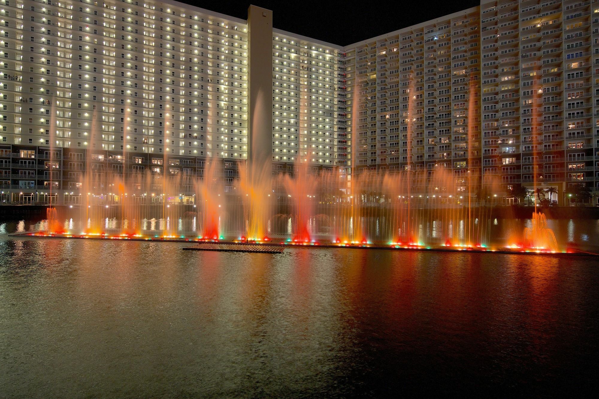 Laketown Wharf Panama Stadt Exterior foto